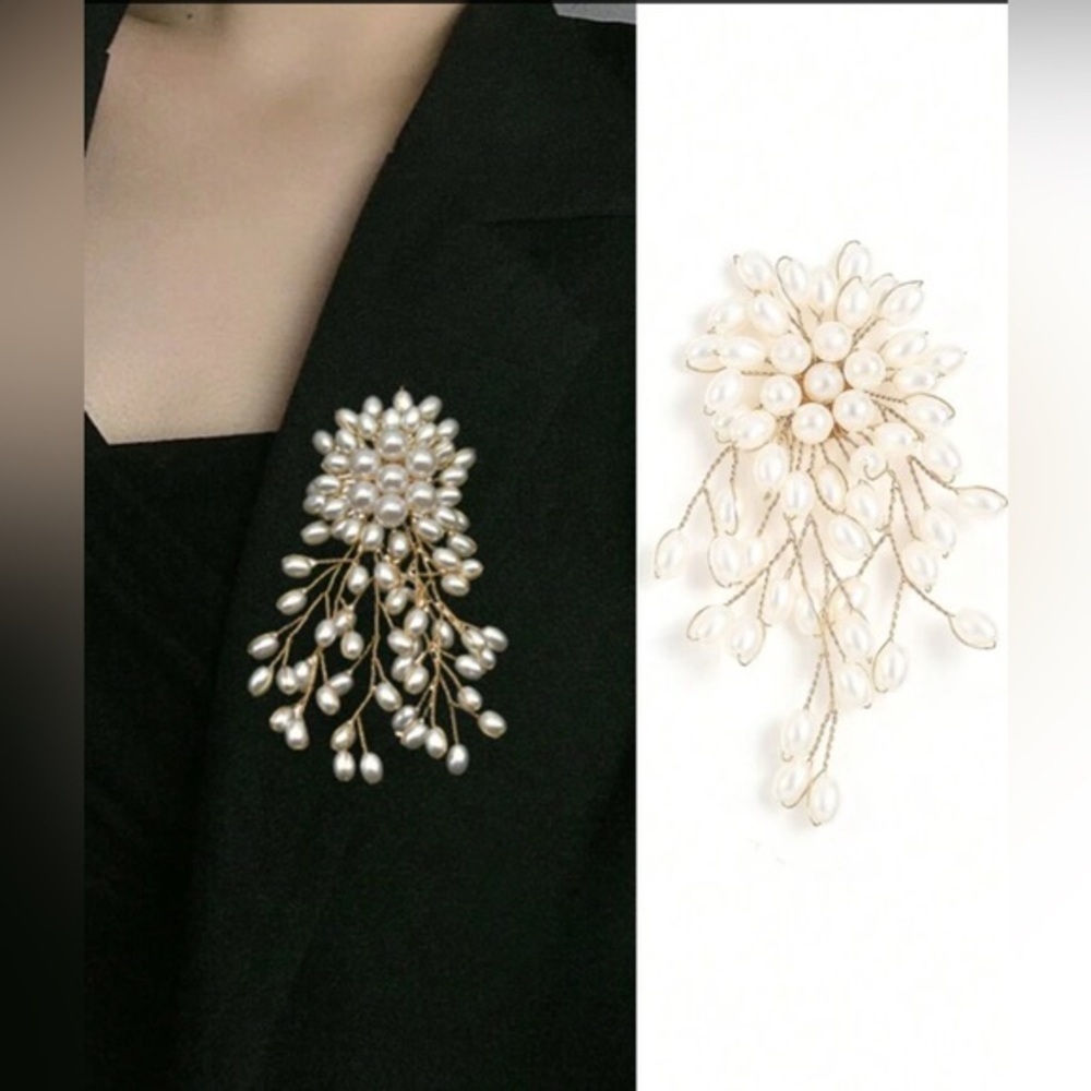 ✨NEW✨ Elegant Pearl Statement Brooch - Picture 5 of 7